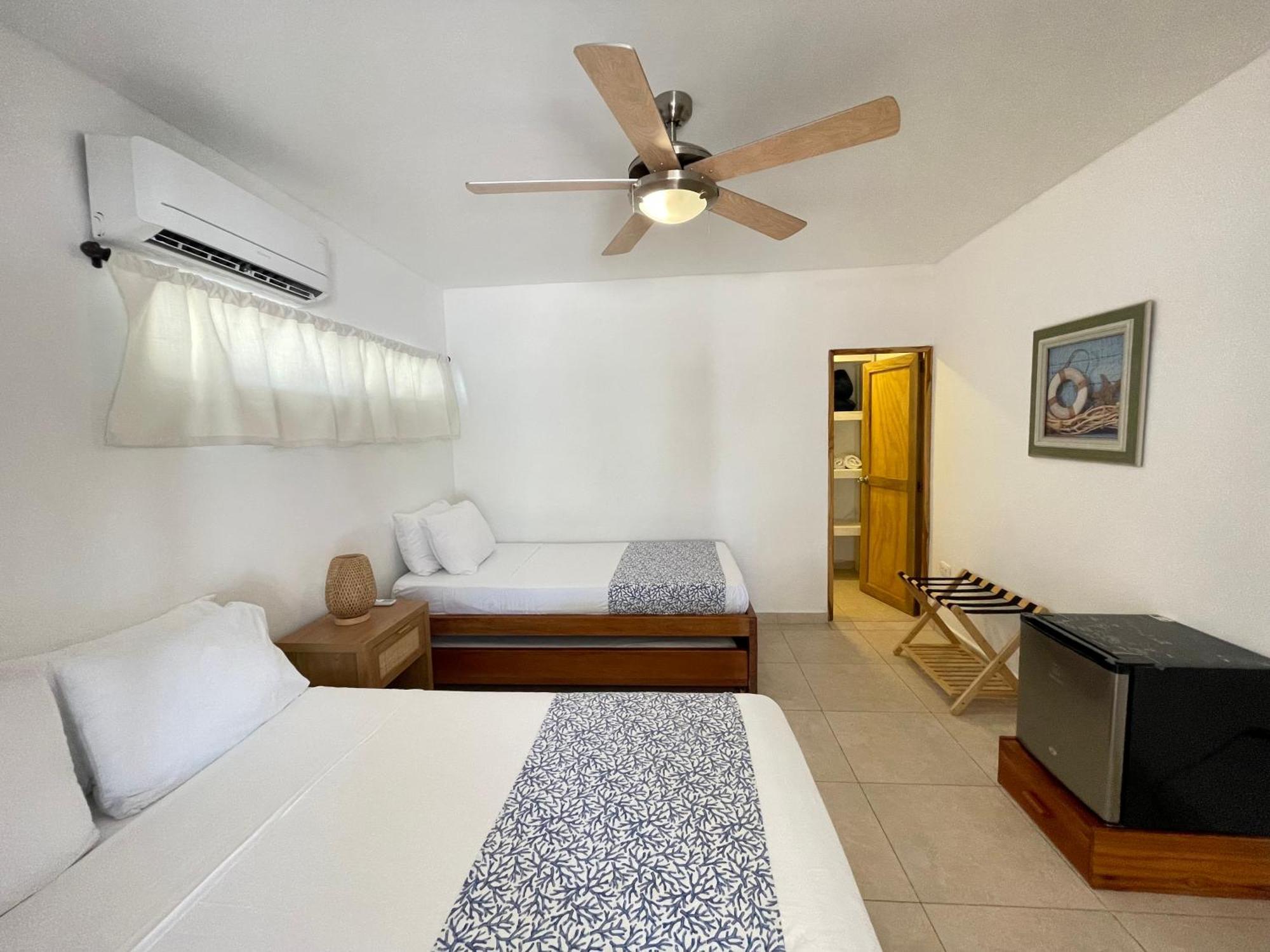 Hotel Carey Beach Isla Barú Extérieur photo