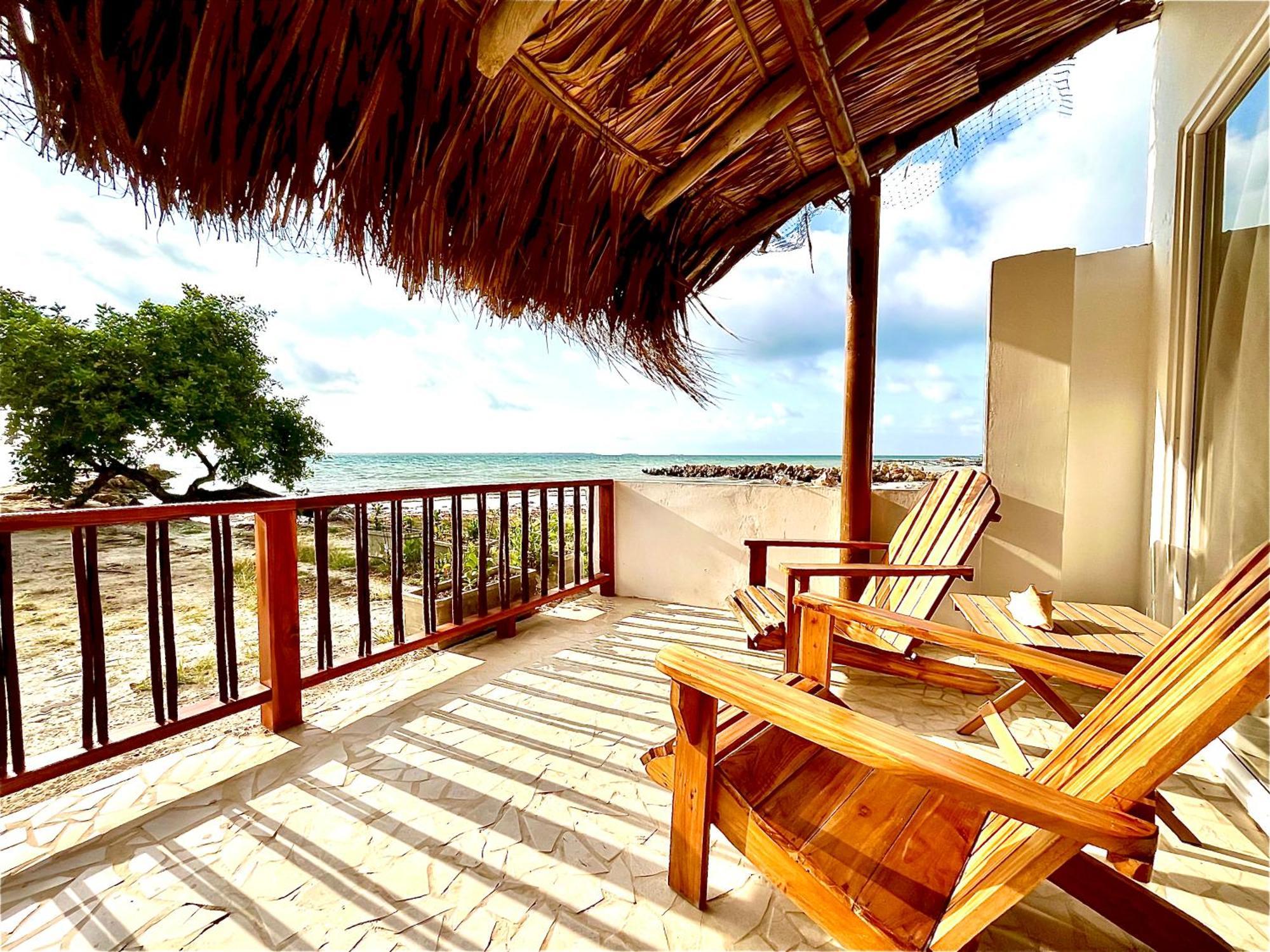Hotel Carey Beach Isla Barú Extérieur photo